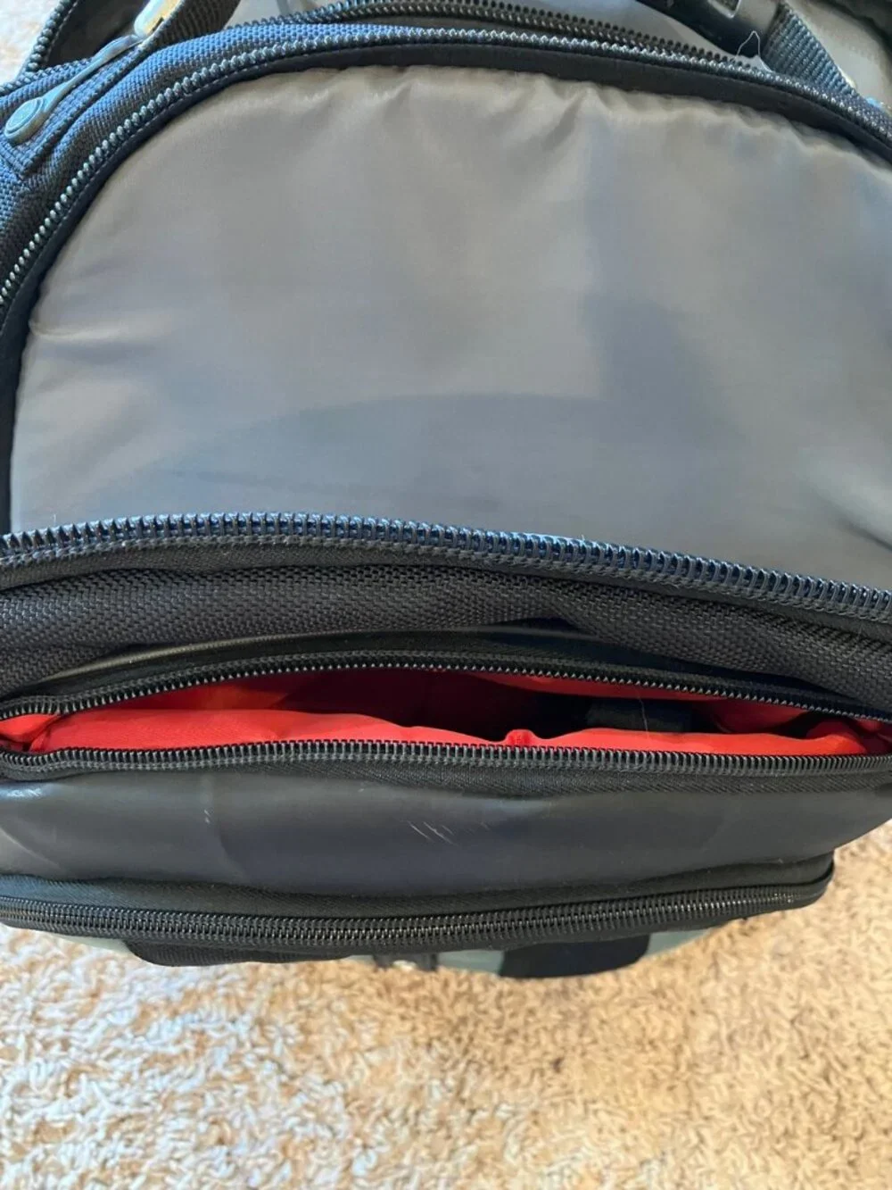 SwissGear by Wenger Laptop Backpack Black Gray Travel School Work Padded